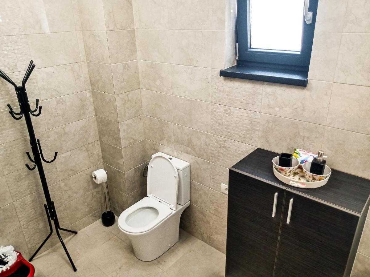 Ric Apartament Năvodari Екстериор снимка