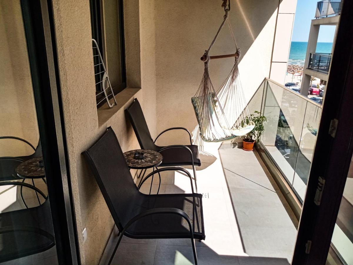 Ric Apartament Năvodari Екстериор снимка