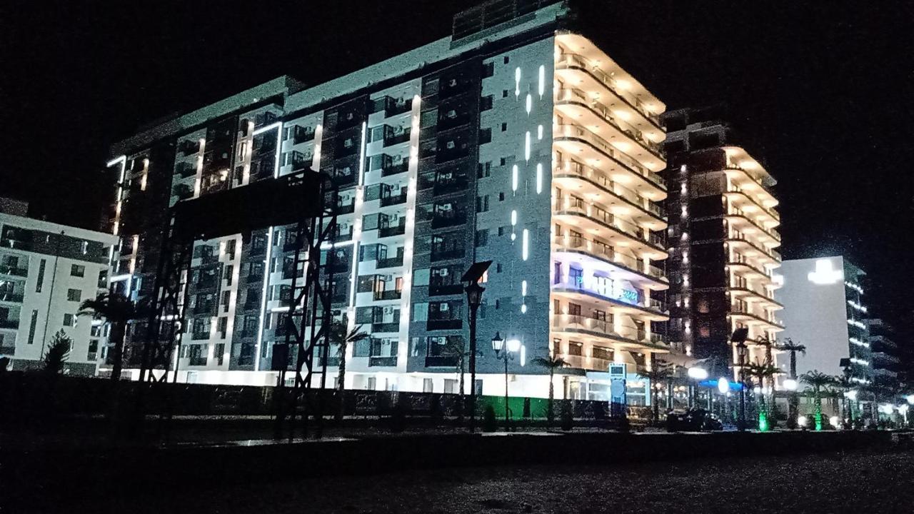 Ric Apartament Năvodari Екстериор снимка